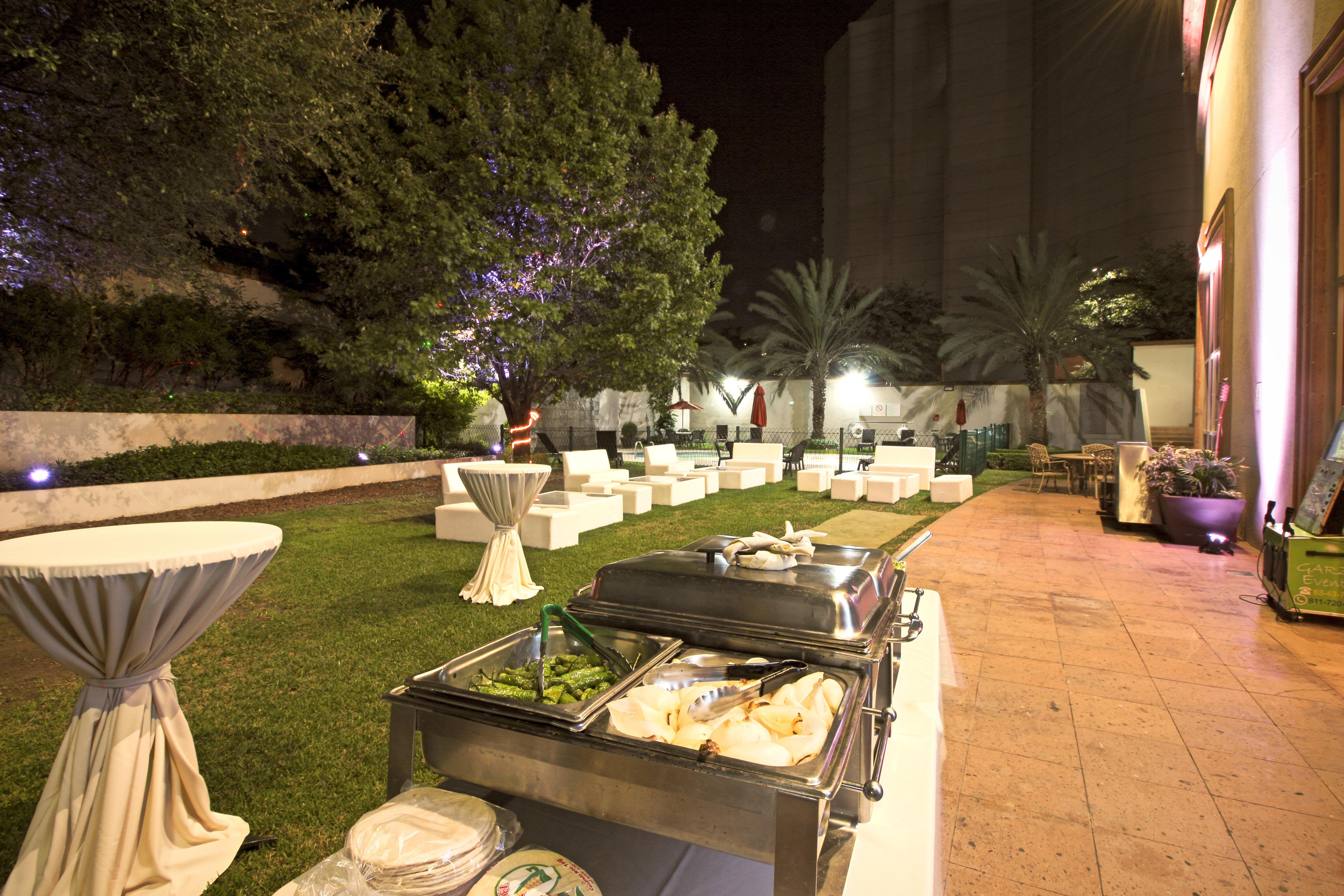 Holiday Inn Monterrey Valle By Ihg San Pedro Garza Garcia Exterior foto